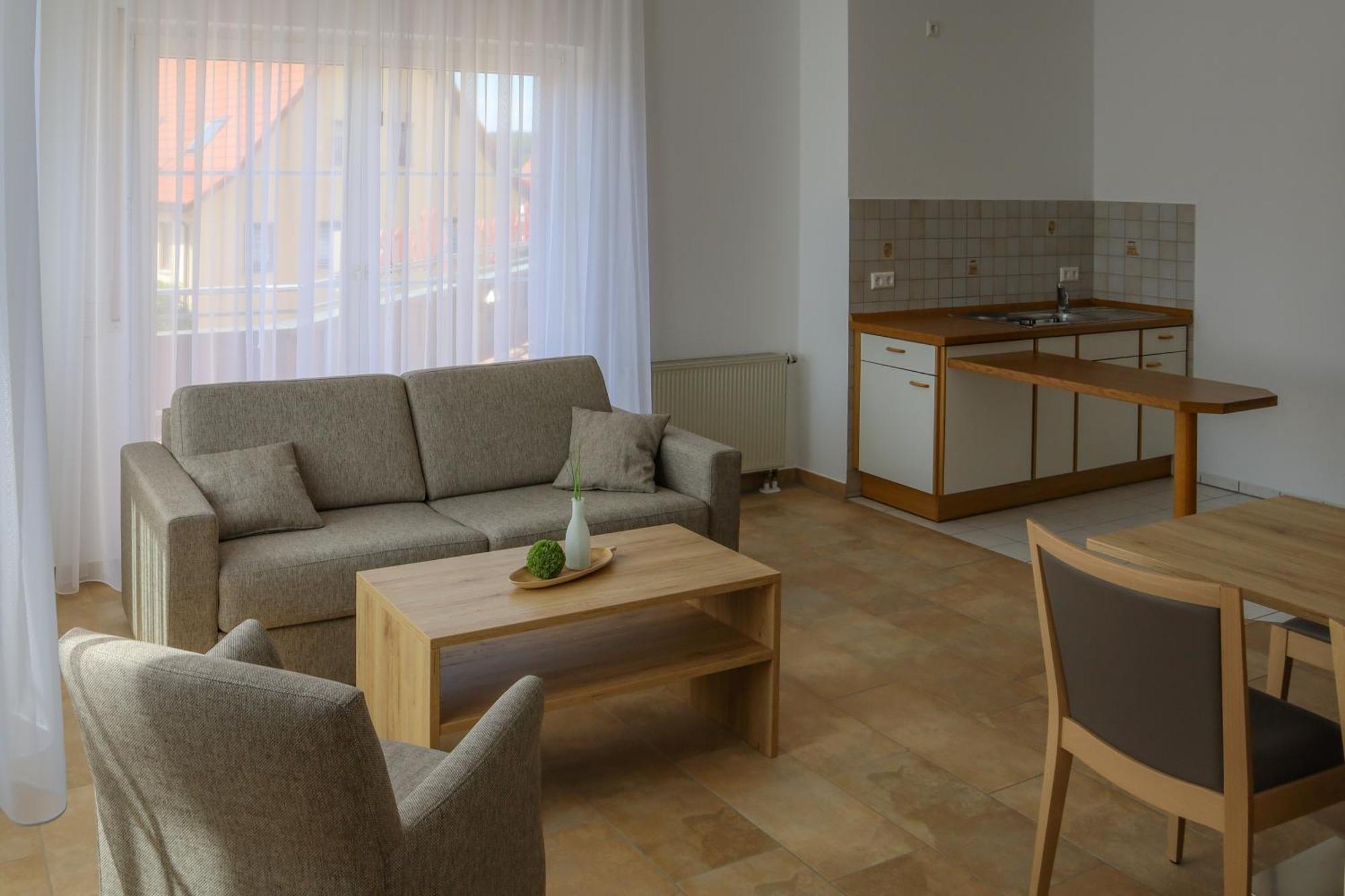 Hotel Adler Nattheim Dış mekan fotoğraf