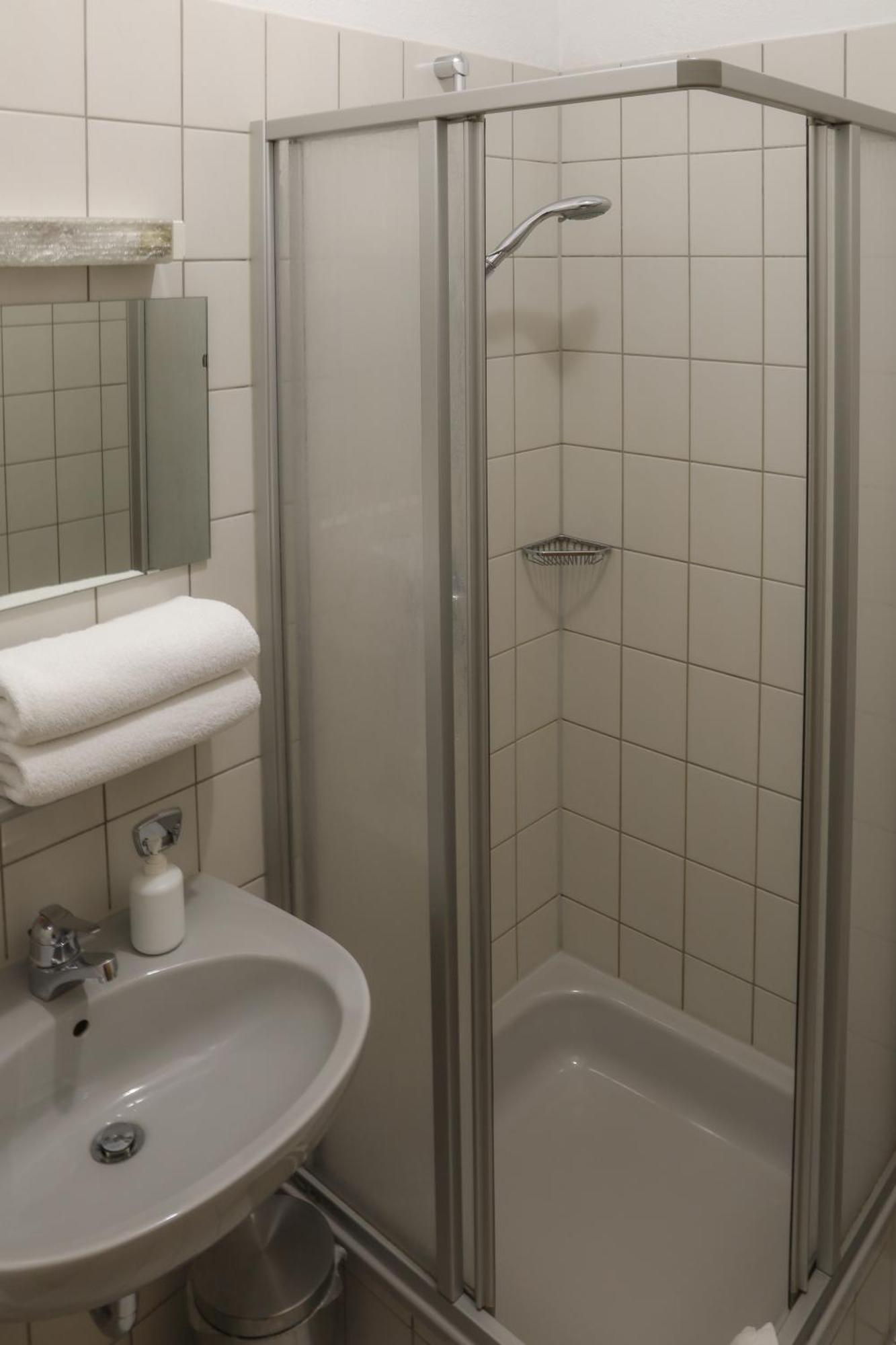 Hotel Adler Nattheim Dış mekan fotoğraf